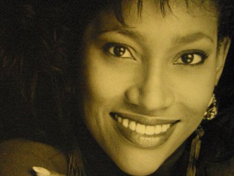 Фото - Pamella D'Pella: 338x254 / 16 Кб