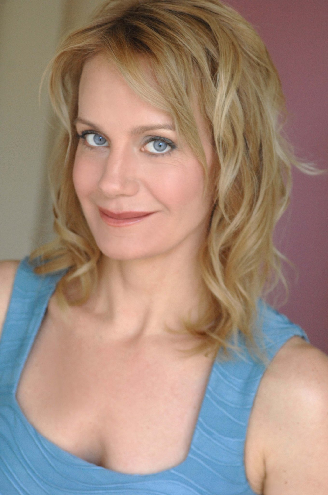 Фото - Эйлин Грубба: 1360x2048 / 280 Кб