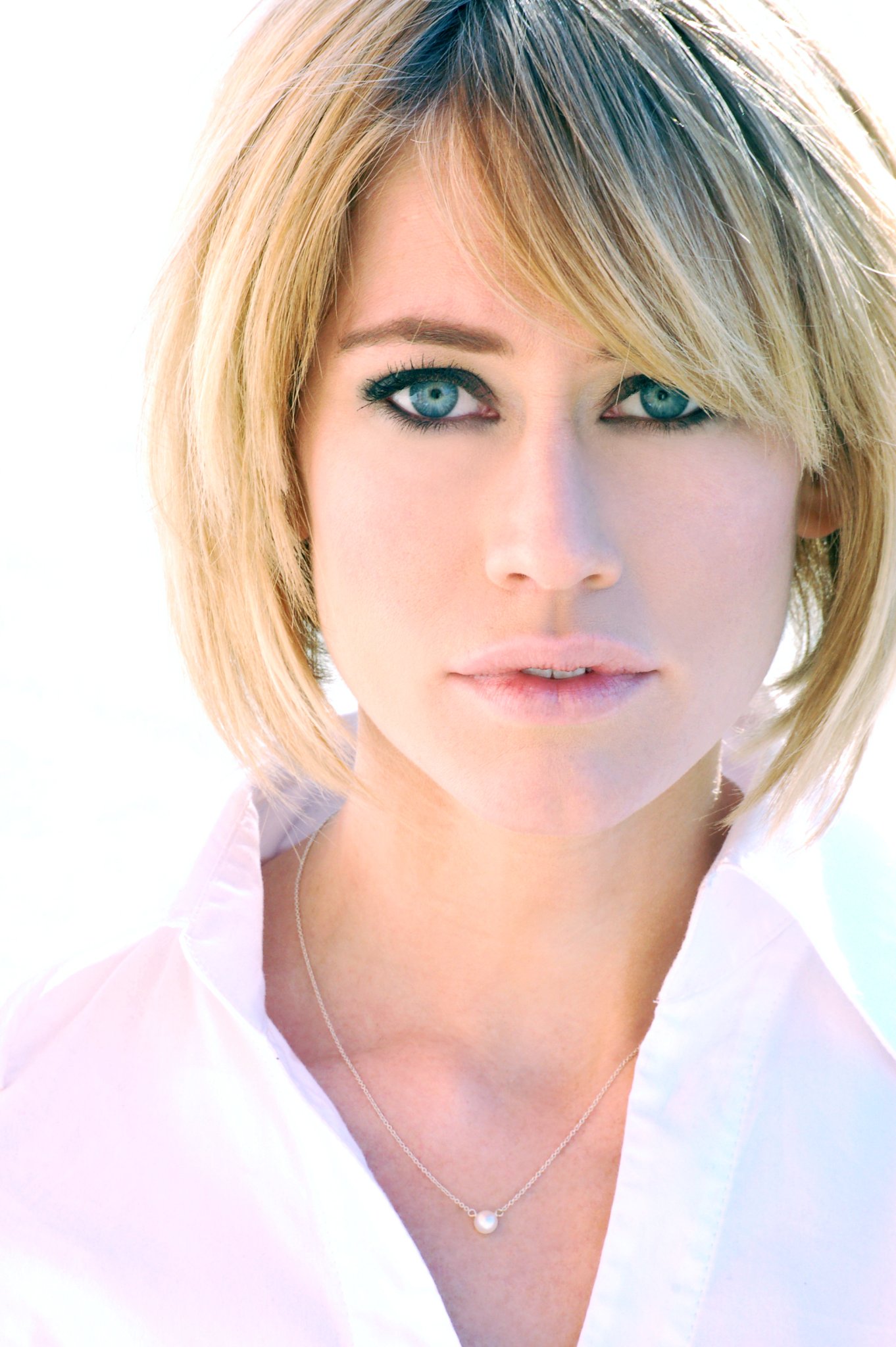 Фото - Дженнифер Сайпс: 1362x2048 / 320 Кб