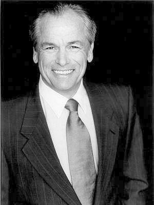 Фото - Джон Колтон: 300x400 / 18 Кб