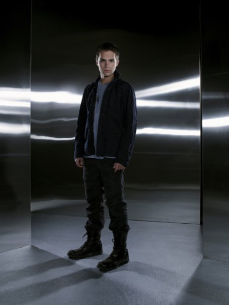 Фото - Томас Деккер: 450x600 / 28 Кб