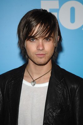 Фото - Томас Деккер: 266x400 / 19 Кб