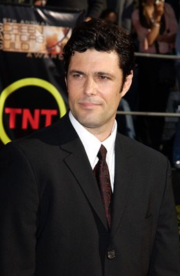 Фото - Карлос Бернард: 261x400 / 19 Кб