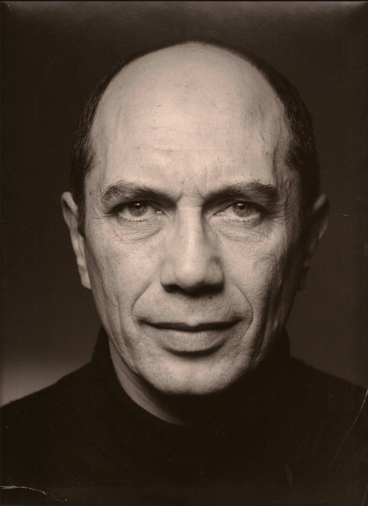 Фото - Федор Аткин: 1489x2048 / 486 Кб