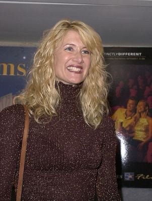 Фото - Лора Дерн: 302x400 / 31 Кб