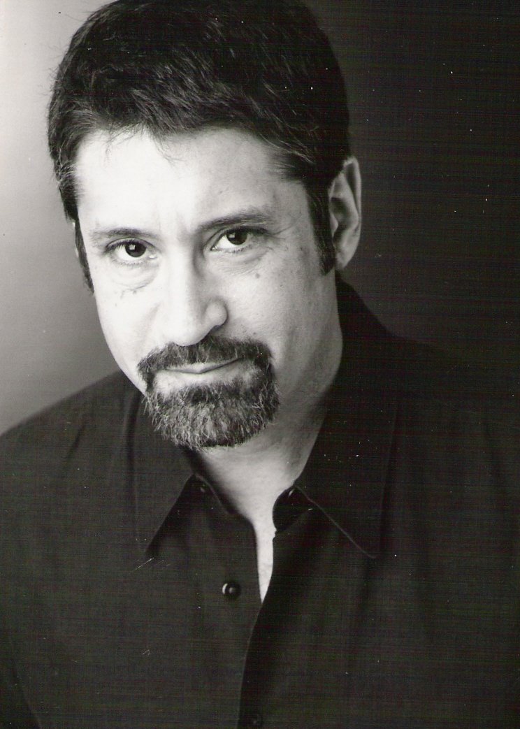 Фото - Кип Гилман: 744x1043 / 123 Кб