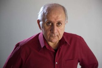 Фото - Терри Камиллери: 333x222 / 10 Кб