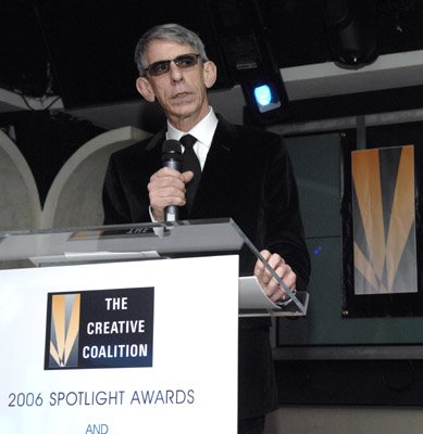 Фото - Ричард Белзер: 389x400 / 27 Кб