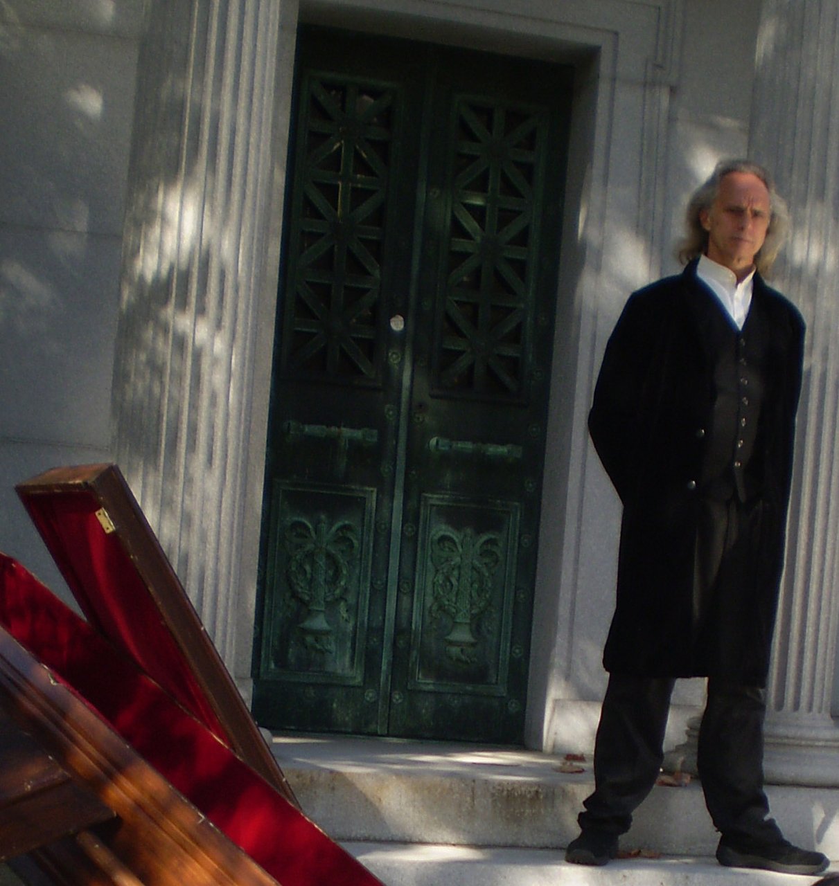 Фото - Carson Grant: 1211x1280 / 188 Кб