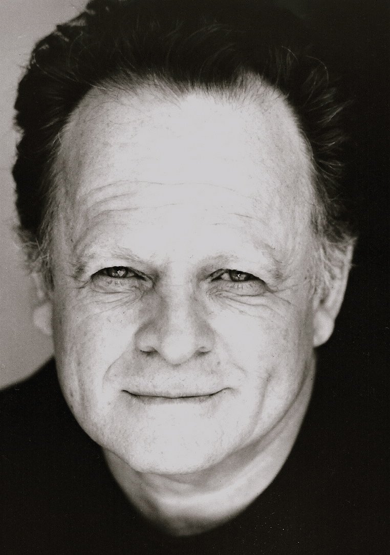 Фото - Ралф П. Мартин: 762x1084 / 125 Кб