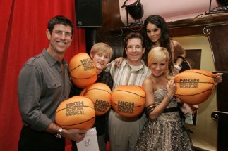 Фото - Эшли Тисдейл: 323x215 / 20 Кб