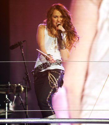 Фото - Майли Сайрус: 349x400 / 25 Кб