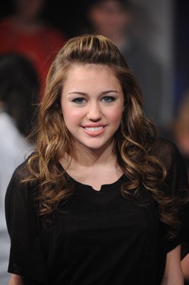 Фото - Майли Сайрус: 266x400 / 18 Кб