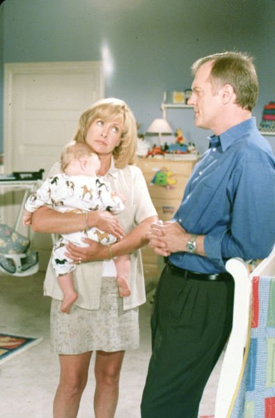 Фото - Кэтрин Хикс: 395x600 / 39 Кб