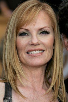 Фото - Марг Хельгенбергер: 267x400 / 26 Кб