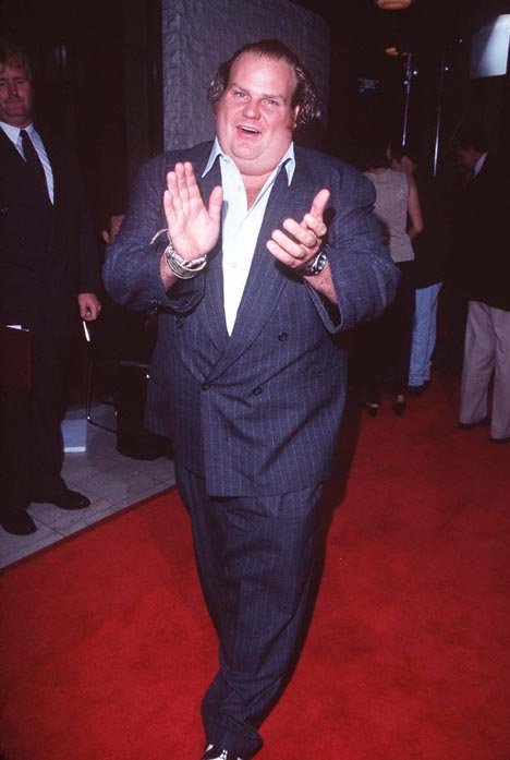 Фото - Крис Фарли: 468x697 / 44 Кб