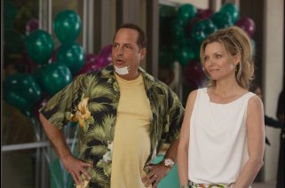 Фото - Джон Ловиц: 321x212 / 17 Кб