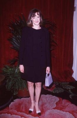 Фото - Джоан Кьюсак: 262x400 / 17 Кб