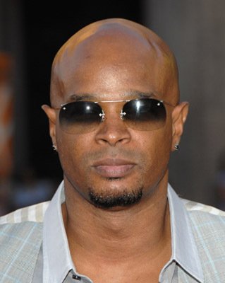 Фото - Дэймон Уайанс: 319x400 / 20 Кб