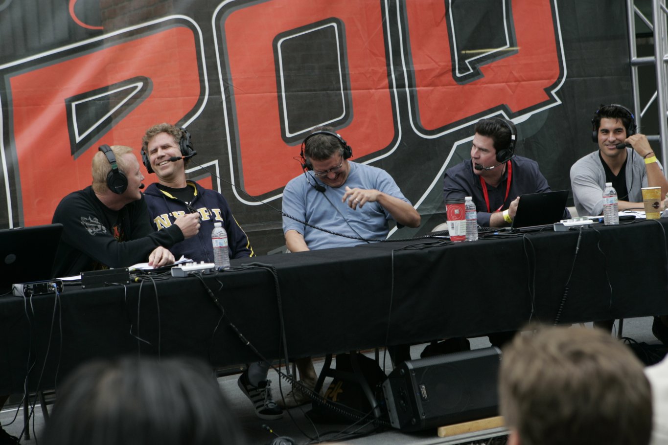 Фото - Адам МакКей: 1365x910 / 162 Кб