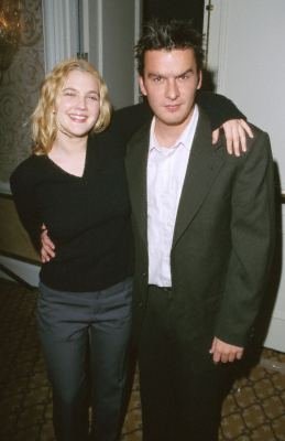 Фото - Дрю Бэрримор: 259x400 / 16 Кб