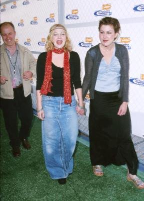 Фото - Дрю Бэрримор: 288x400 / 29 Кб