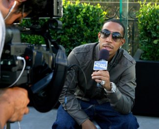 Фото - Лудакрис: 325x264 / 23 Кб