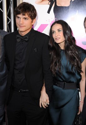 Фото - Эштон Кутчер: 276x400 / 21 Кб