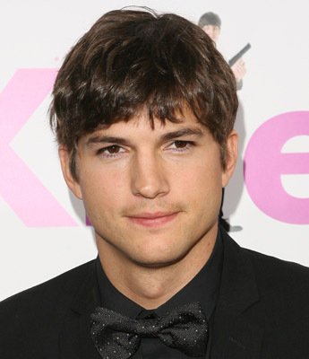 Фото - Эштон Кутчер: 345x400 / 23 Кб