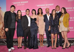 Фото - Эштон Кутчер: 282x199 / 19 Кб