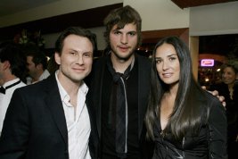 Фото - Эштон Кутчер: 267x178 / 12 Кб