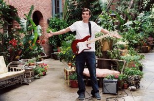 Фото - Эштон Кутчер: 317x208 / 28 Кб