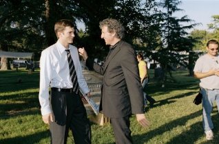 Фото - Эштон Кутчер: 318x210 / 24 Кб