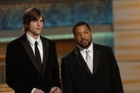 Фото - Эштон Кутчер: 278x184 / 10 Кб