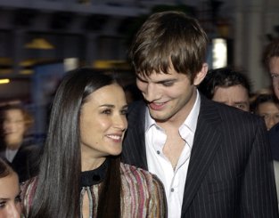 Фото - Эштон Кутчер: 313x245 / 18 Кб