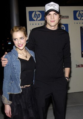 Фото - Эштон Кутчер: 279x400 / 21 Кб