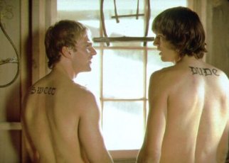 Фото - Эштон Кутчер: 322x230 / 15 Кб