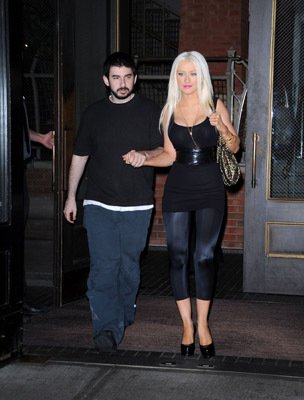 Фото - Кристина Агилера: 304x400 / 26 Кб