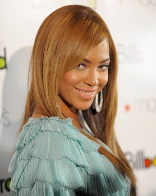 Фото - Бейонсе Ноулз: 320x400 / 24 Кб