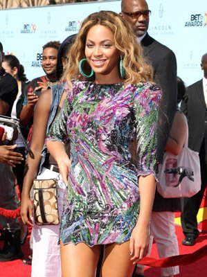 Фото - Бейонсе Ноулз: 299x400 / 43 Кб