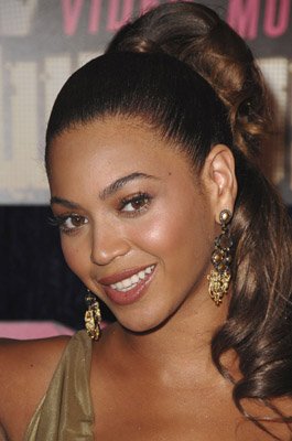 Фото - Бейонсе Ноулз: 265x400 / 23 Кб