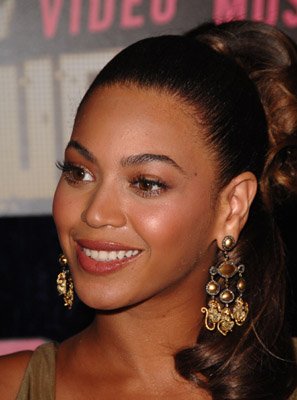 Фото - Бейонсе Ноулз: 297x400 / 24 Кб