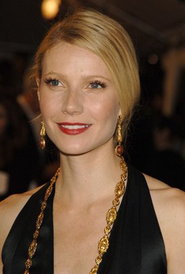 Фото - Гвинет Пэлтроу: 271x400 / 20 Кб
