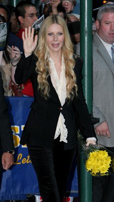 Фото - Гвинет Пэлтроу: 227x400 / 24 Кб