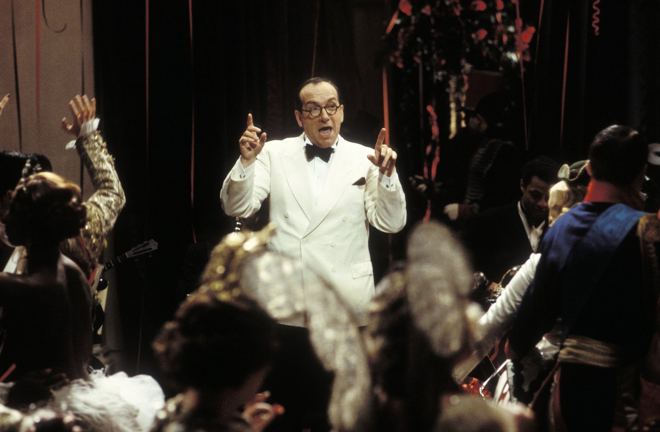 Фото - Элвис Костелло: 1341x878 / 145 Кб