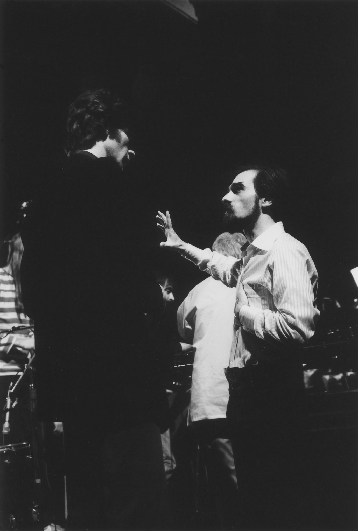 Фото - Робби Робертсон: 1381x2048 / 180 Кб