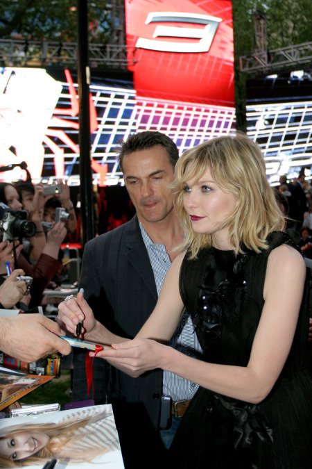 Фото - Кирстен Данст: 450x675 / 80 Кб