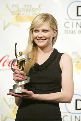 Фото - Кирстен Данст: 267x400 / 21 Кб