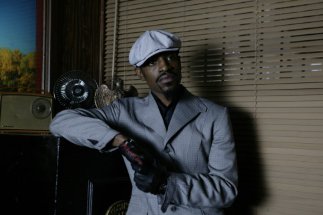 Фото - Андре Бенджамин: 323x215 / 16 Кб