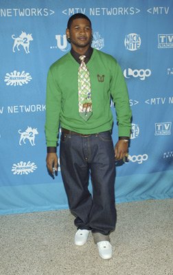 Фото - Ашер Рэймонд: 252x400 / 26 Кб